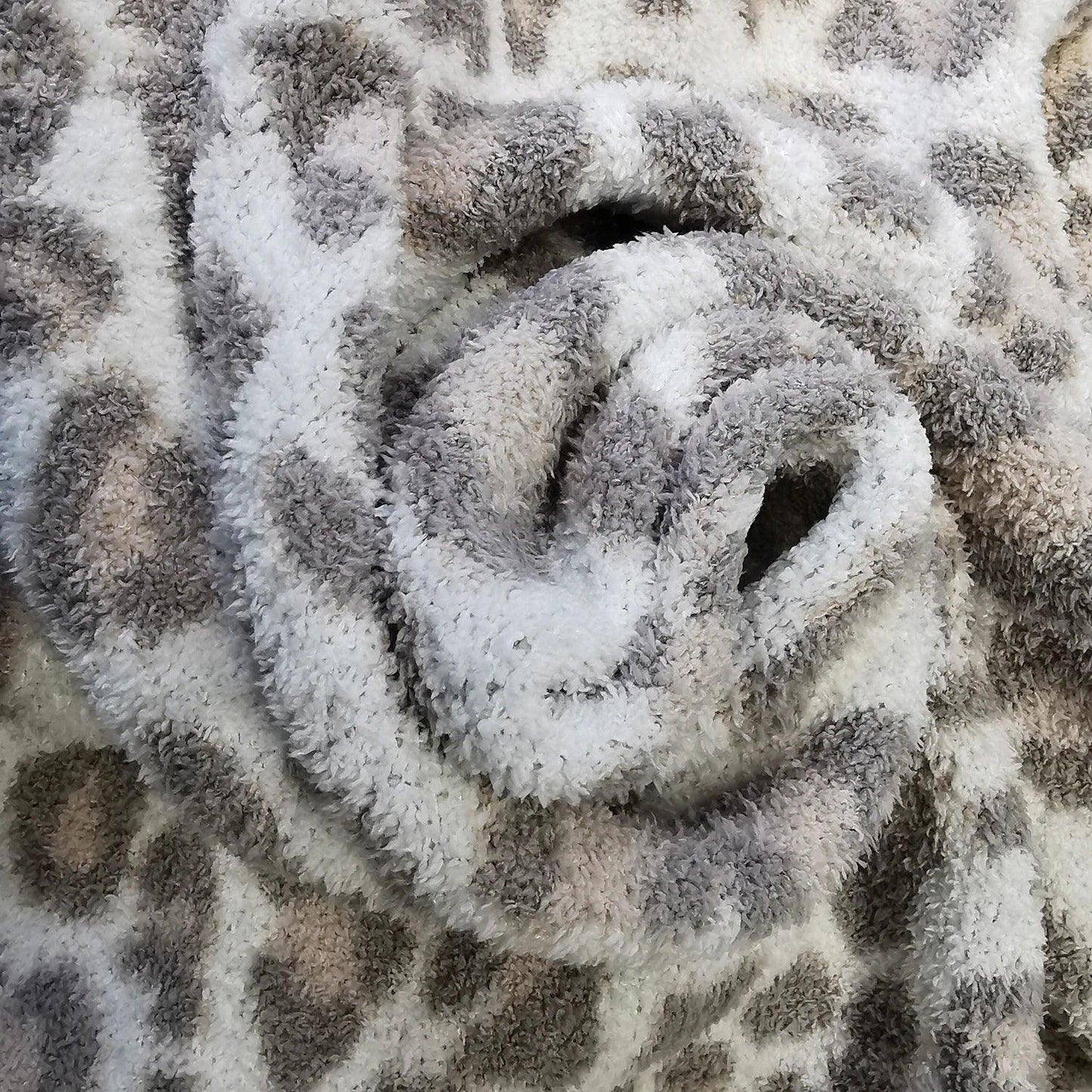 Thick Knitted Leopard Blanket - Timeless Home