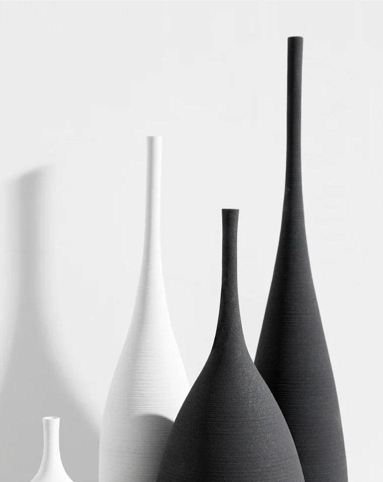 Minimalist Ceramic Vase - Timeless Home