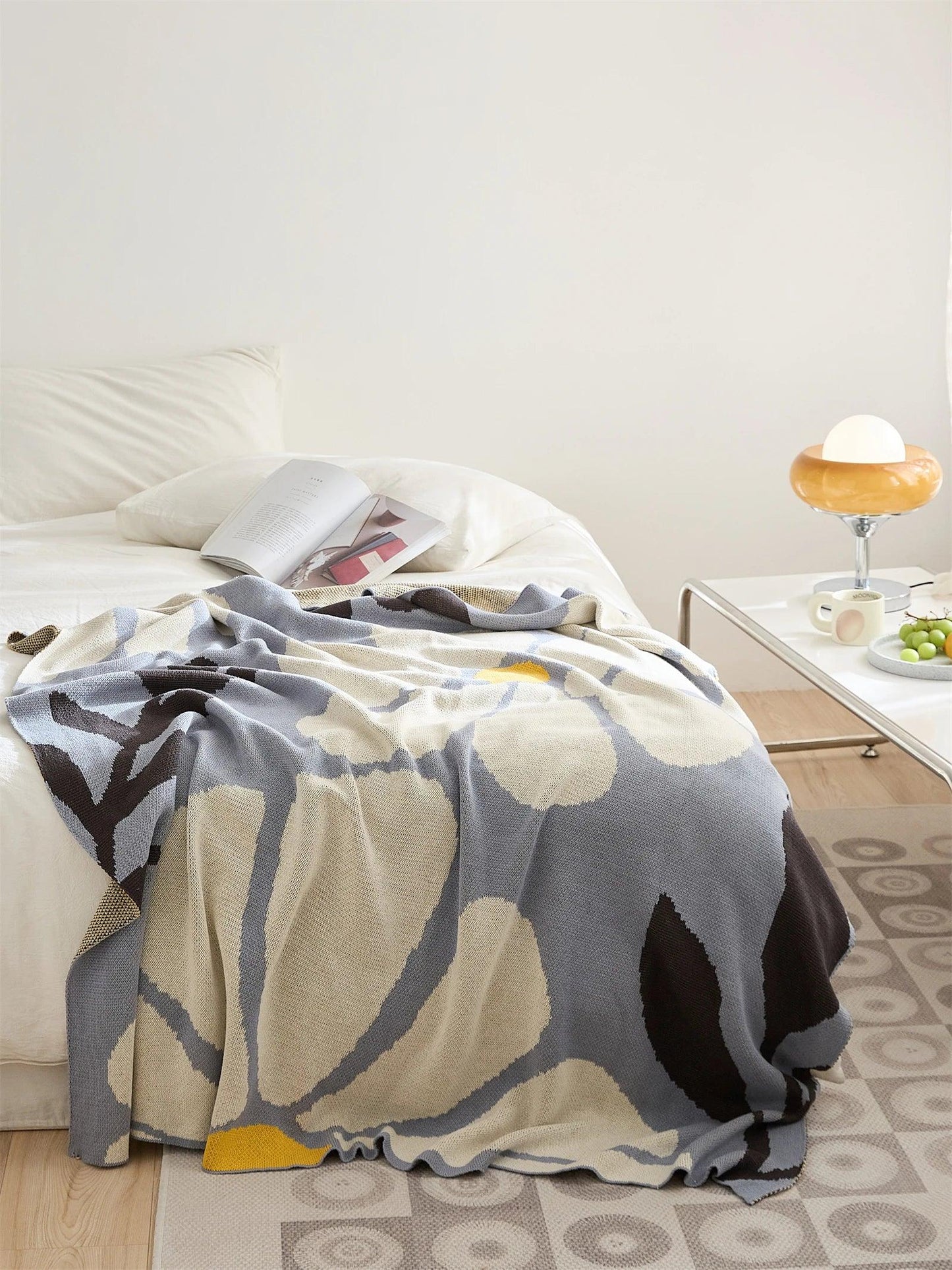 Soft & Breathable Floral Throw Blanket - Timeless Home