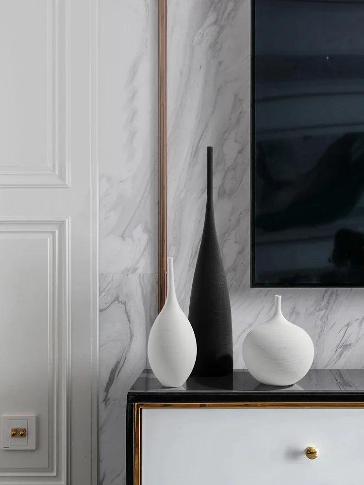 Minimalist Ceramic Vase - Timeless Home