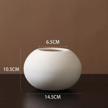 Minimalist Ceramic Vase - Timeless Home