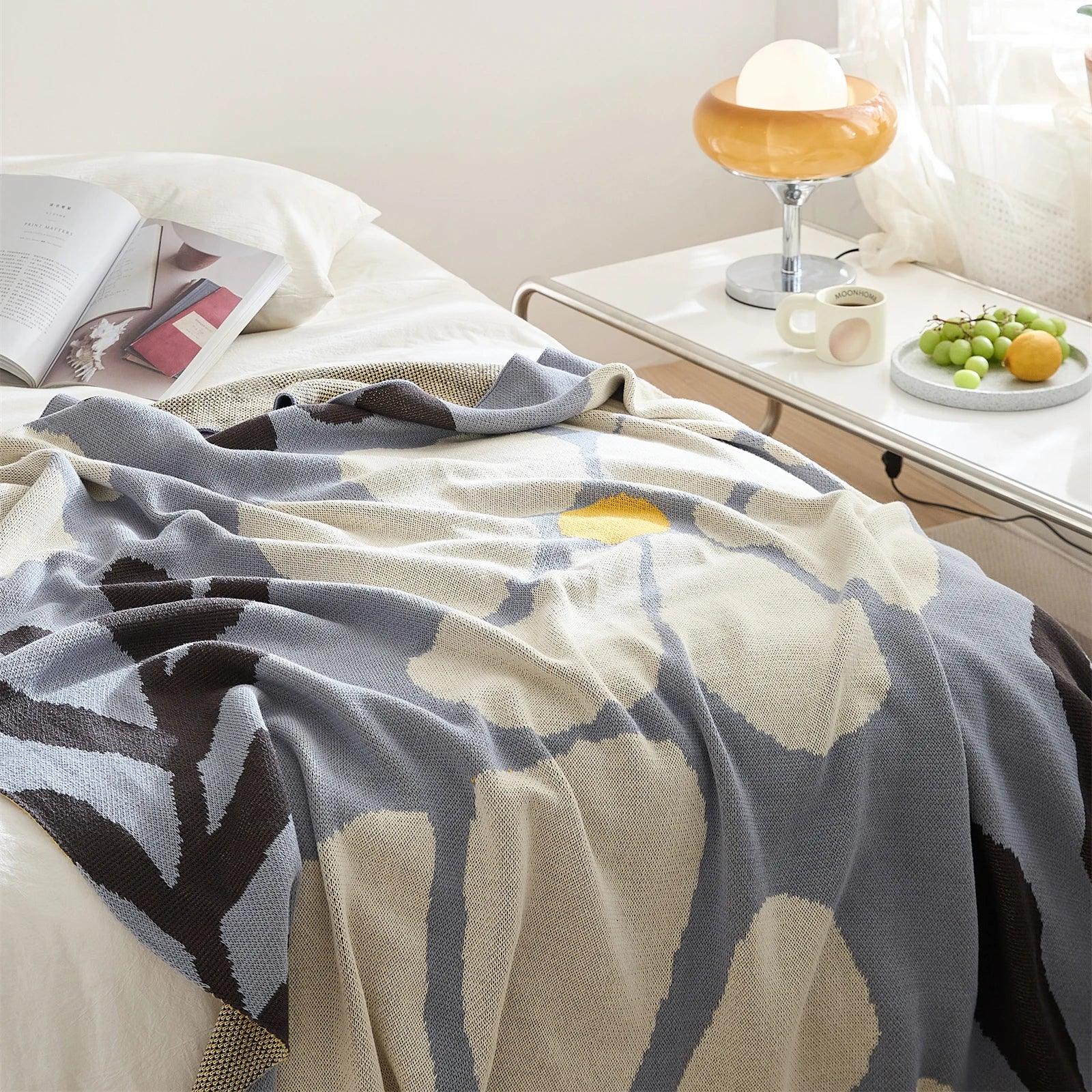 Soft & Breathable Floral Throw Blanket - Timeless Home